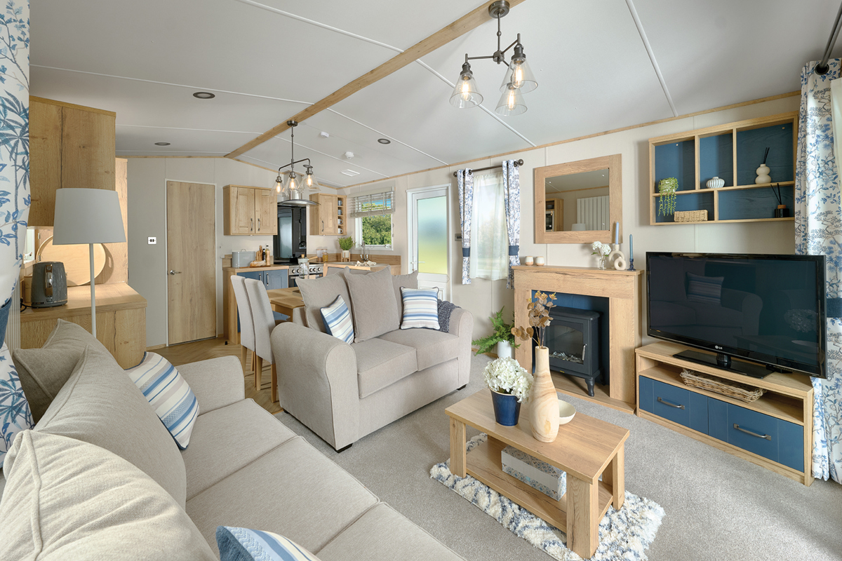 ABI Windermere, lounge with TV at Devon Hills