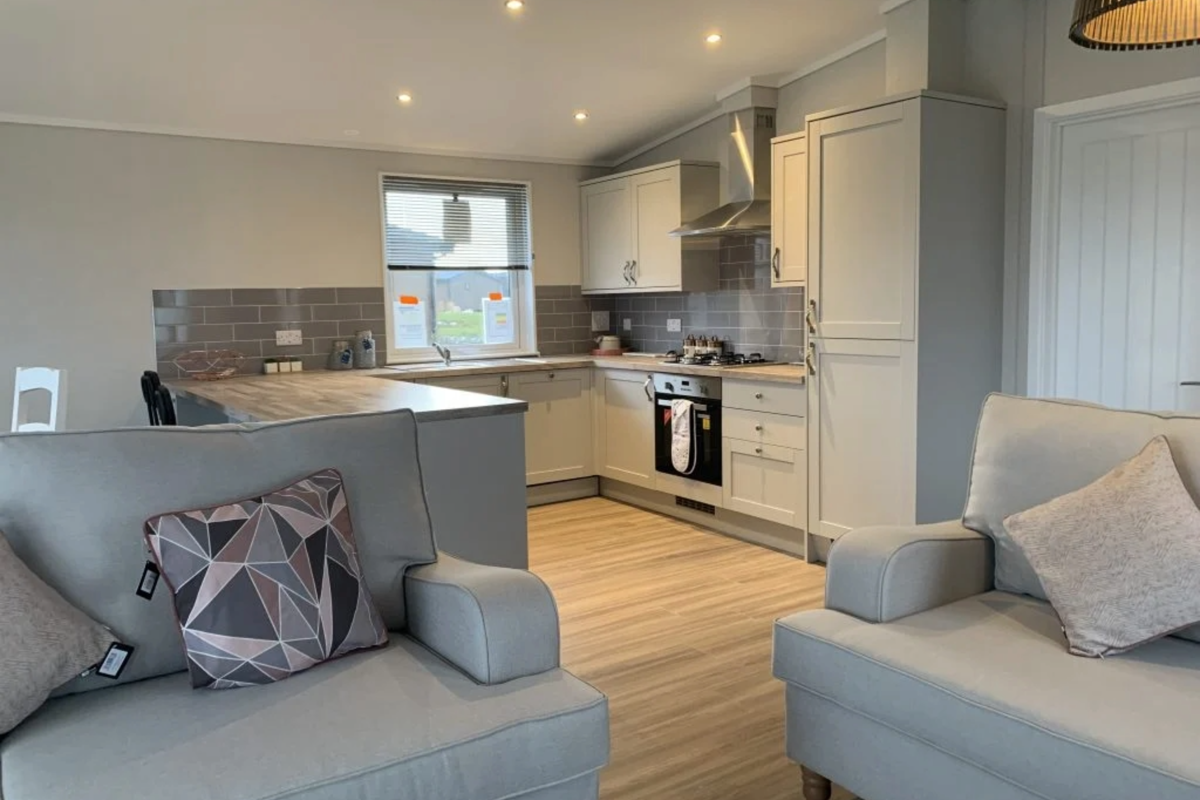 Prestige Plantation, open living area at Delamere