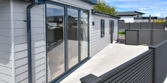 The Warren, Oakgrove Shearwater, side exterior