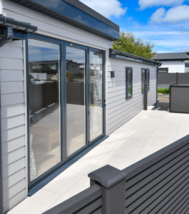 The Warren, Oakgrove Shearwater, side exterior