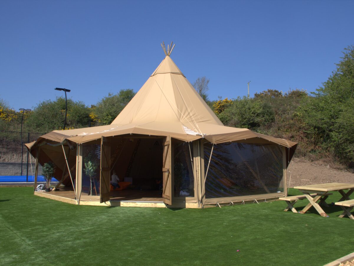 The Warren Tipi