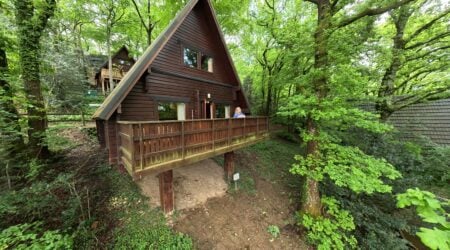 A-frame woodland lodge