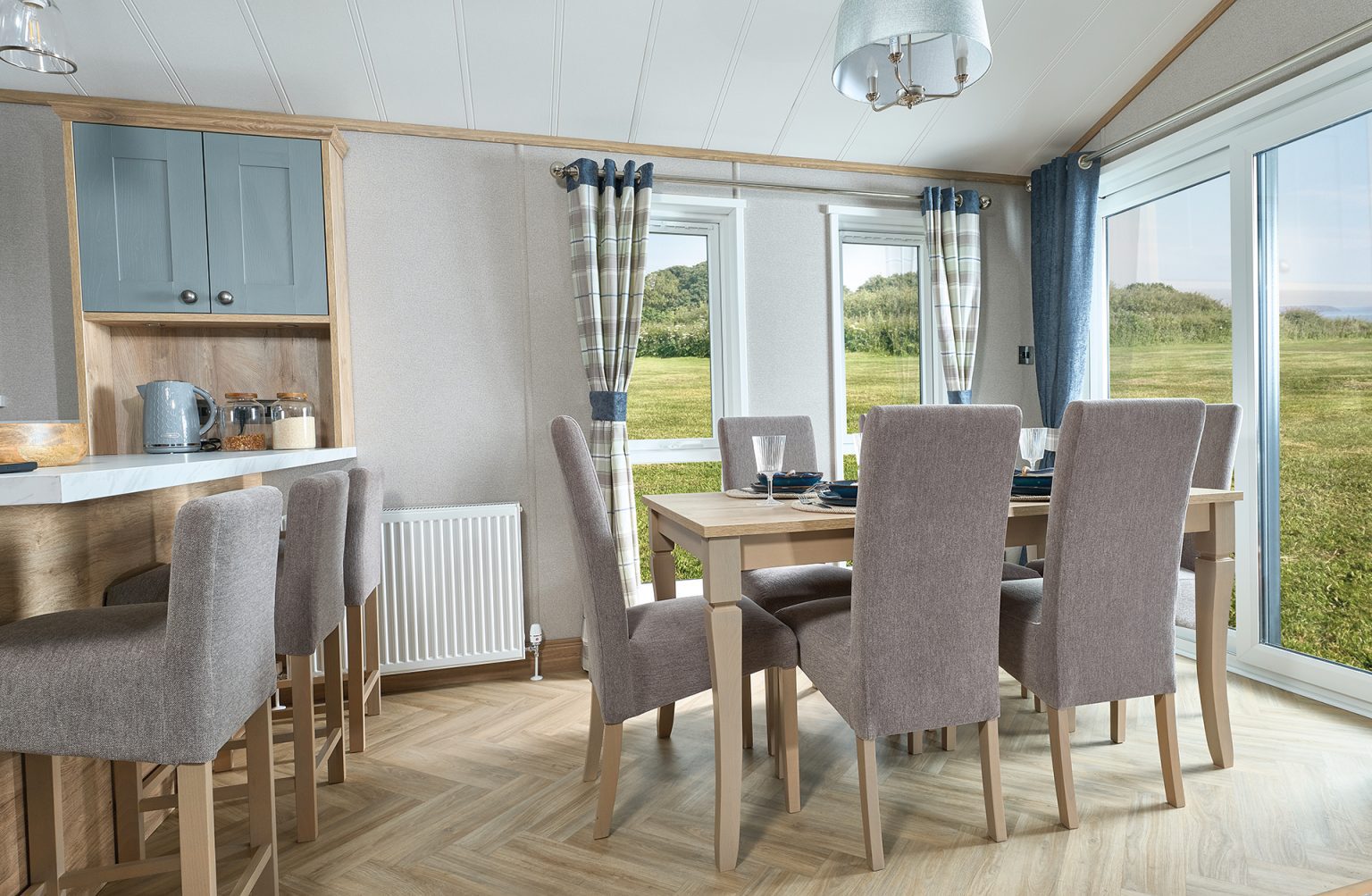 ABI HARROGATE Dining