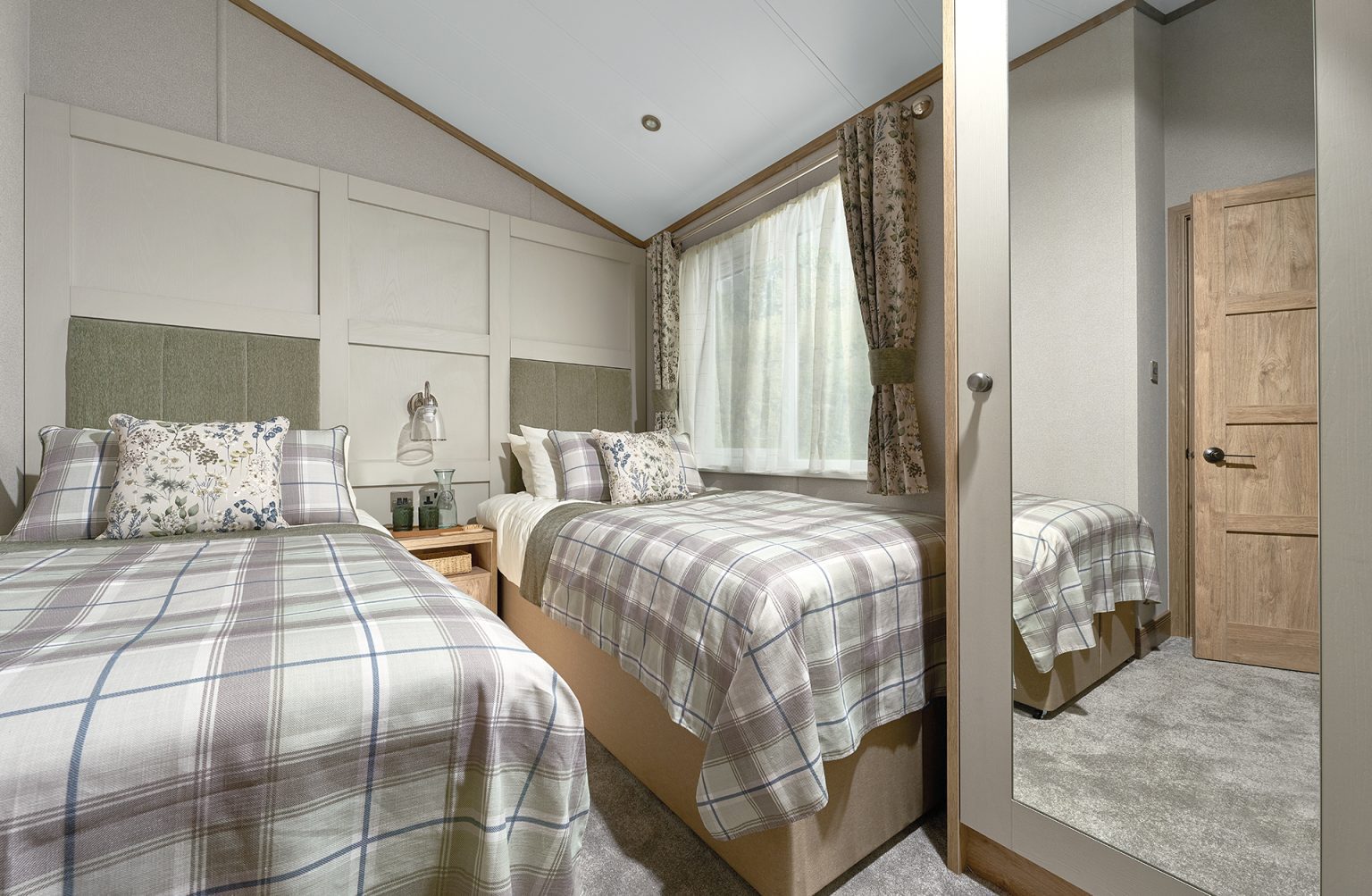 ABI HARROGATE TWIN ROOM