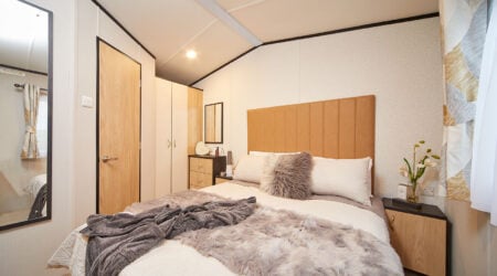 Carnaby Glaisdale master-bedroom