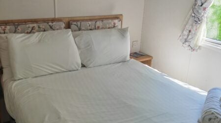 Carnaby Silverdale master bedroom